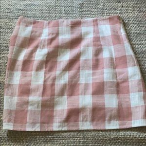 plaid mini skirt!